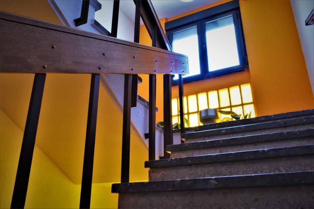 Hostal Martin Vares Valmojado Exterior foto